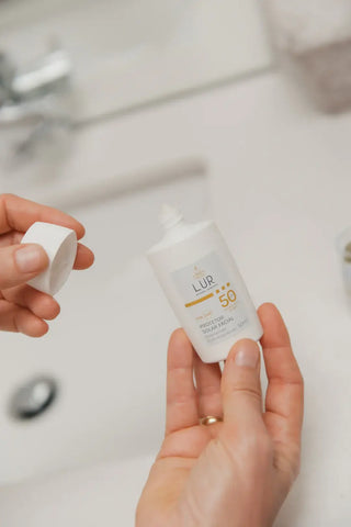 Facial Sunscreen SPF 50 — Daily UVA/UVB Shield, Matte Hydration