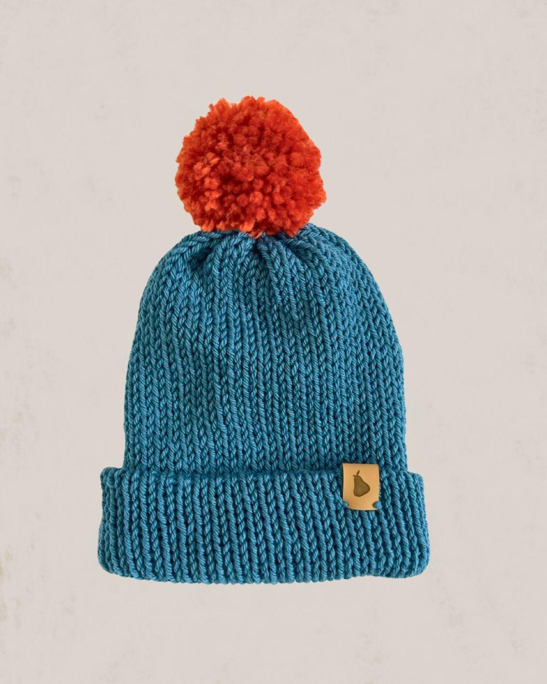 Gorro Woodland Blue and red