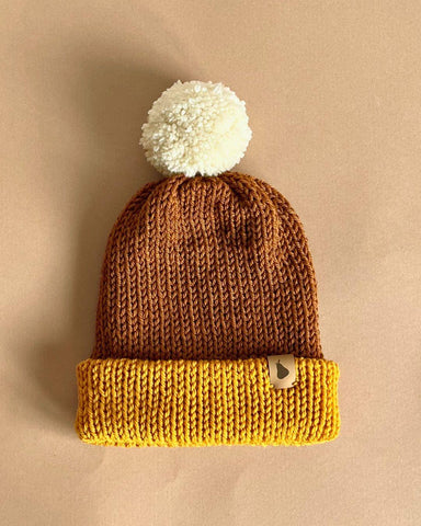 Gorro Woodland Brown and Yellow